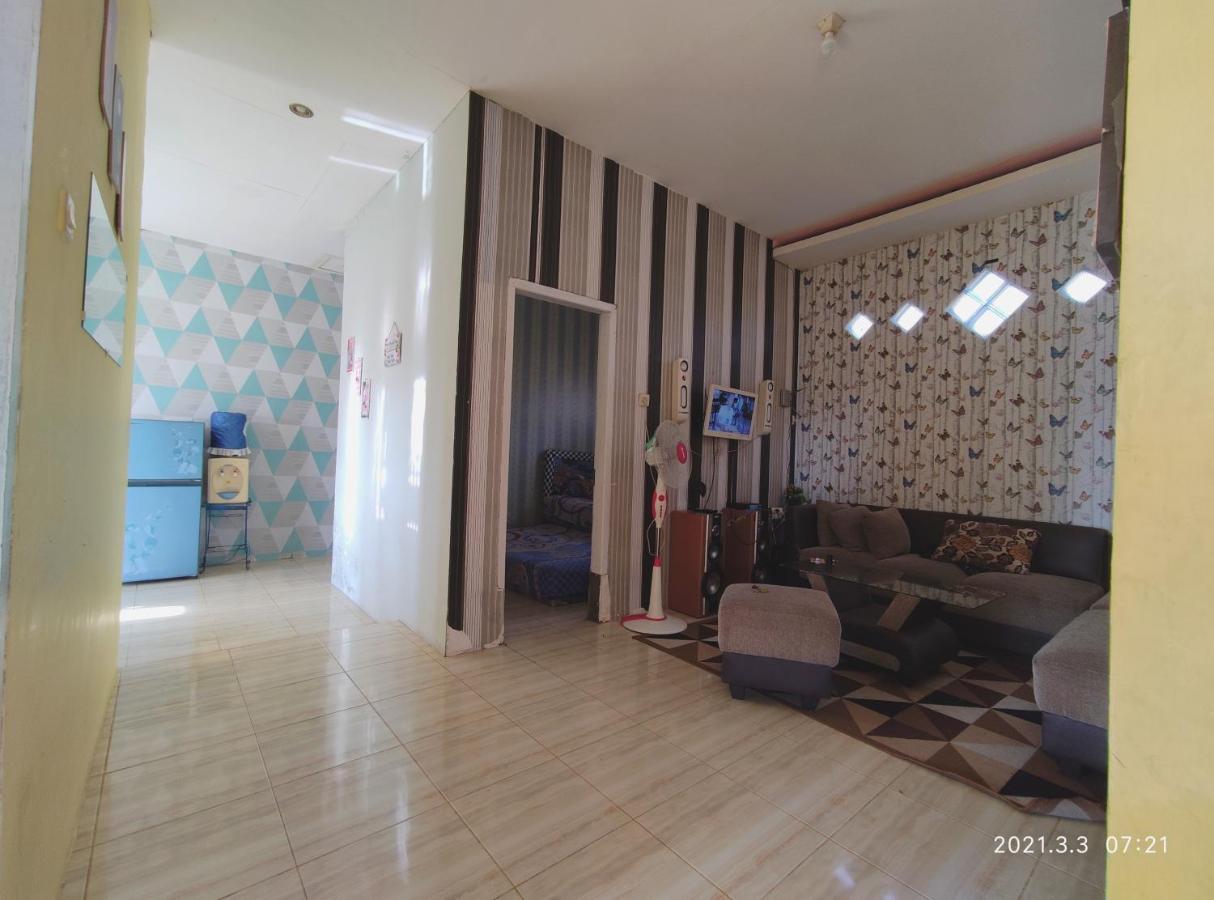 巴图Puncak Pinus And Pool别墅 外观 照片